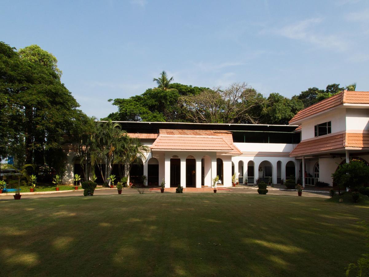 โรงแรมเอทีเอส วิลลิงดัน Kochi ภายนอก รูปภาพ